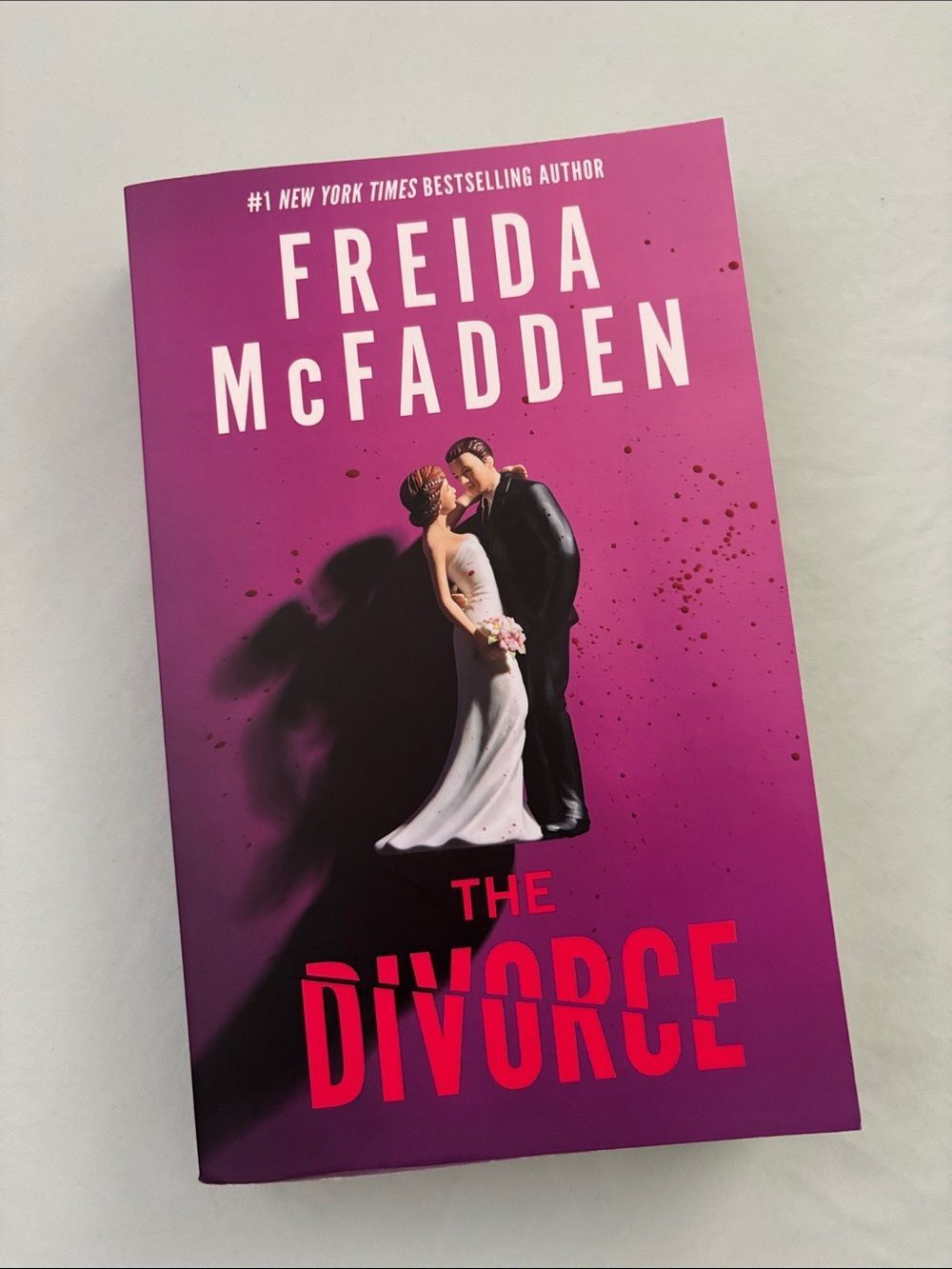 Freida McFadden THE DIVORCE